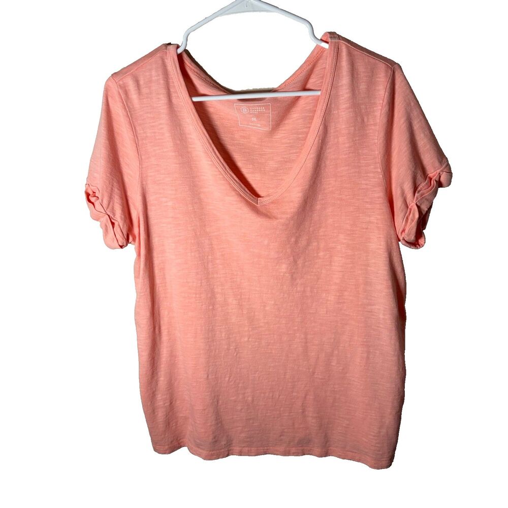 Candance Cameron Bure T-Shirt Women's medium Pink Peach Short Sleeve V-Neck